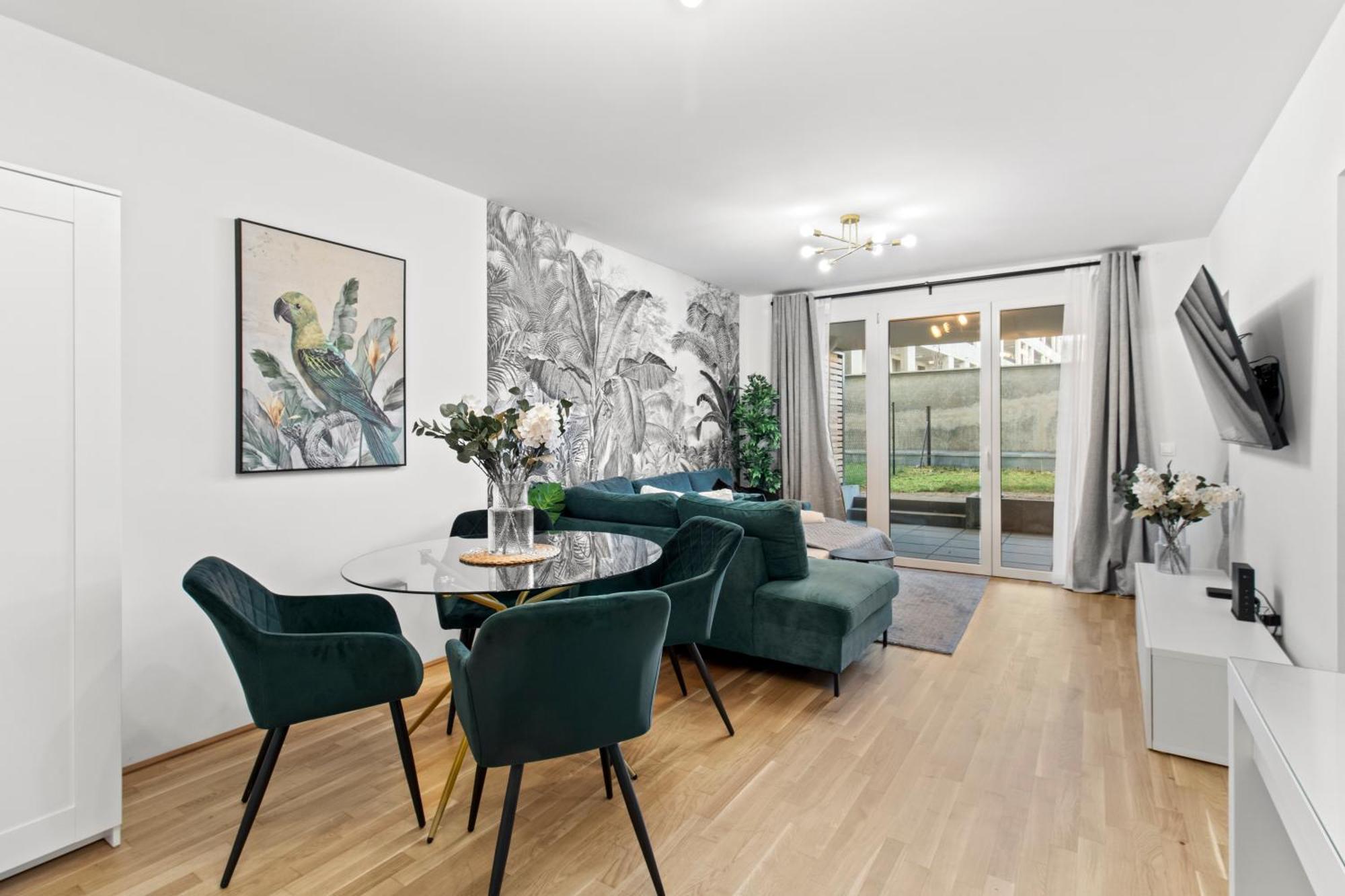 Balcony Apartment I 50 M² I Near City Center Відень Екстер'єр фото