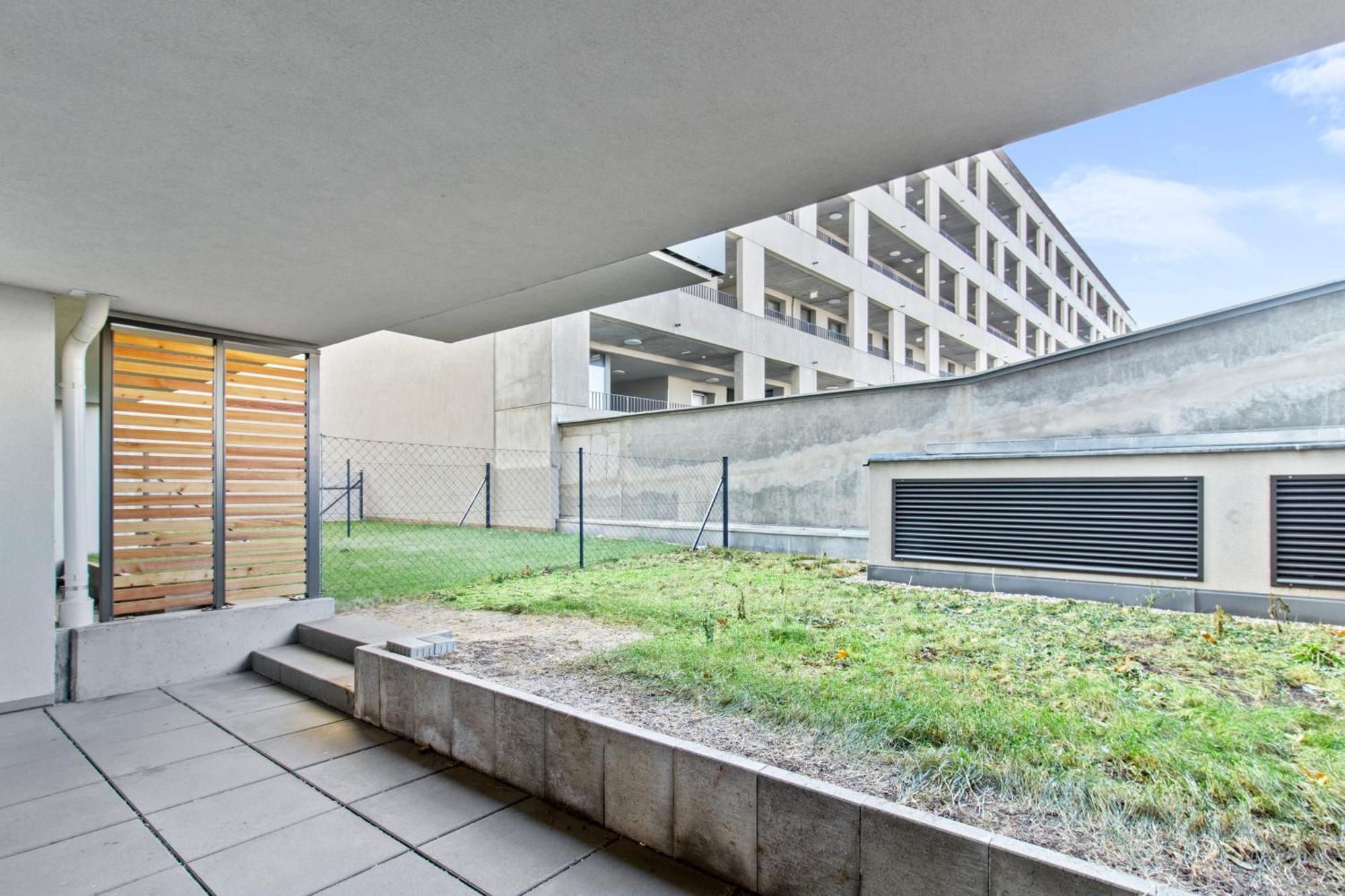 Balcony Apartment I 50 M² I Near City Center Відень Екстер'єр фото
