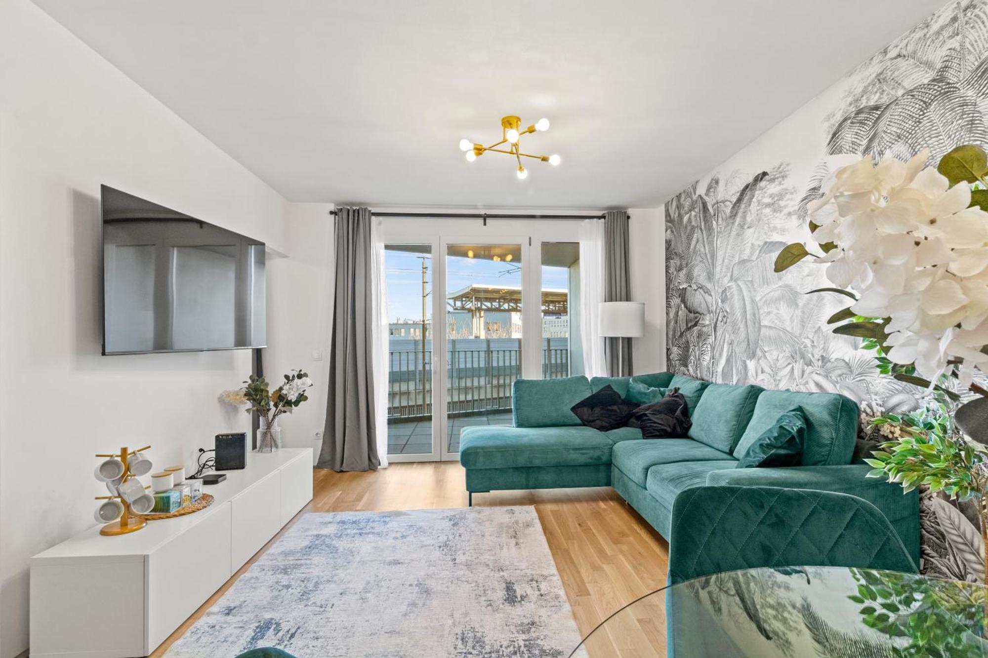 Balcony Apartment I 50 M² I Near City Center Відень Екстер'єр фото