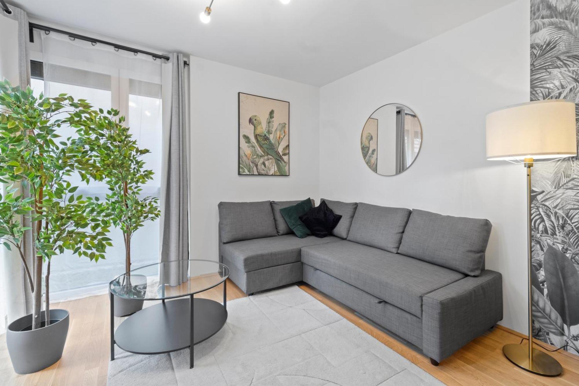 Balcony Apartment I 50 M² I Near City Center Відень Екстер'єр фото
